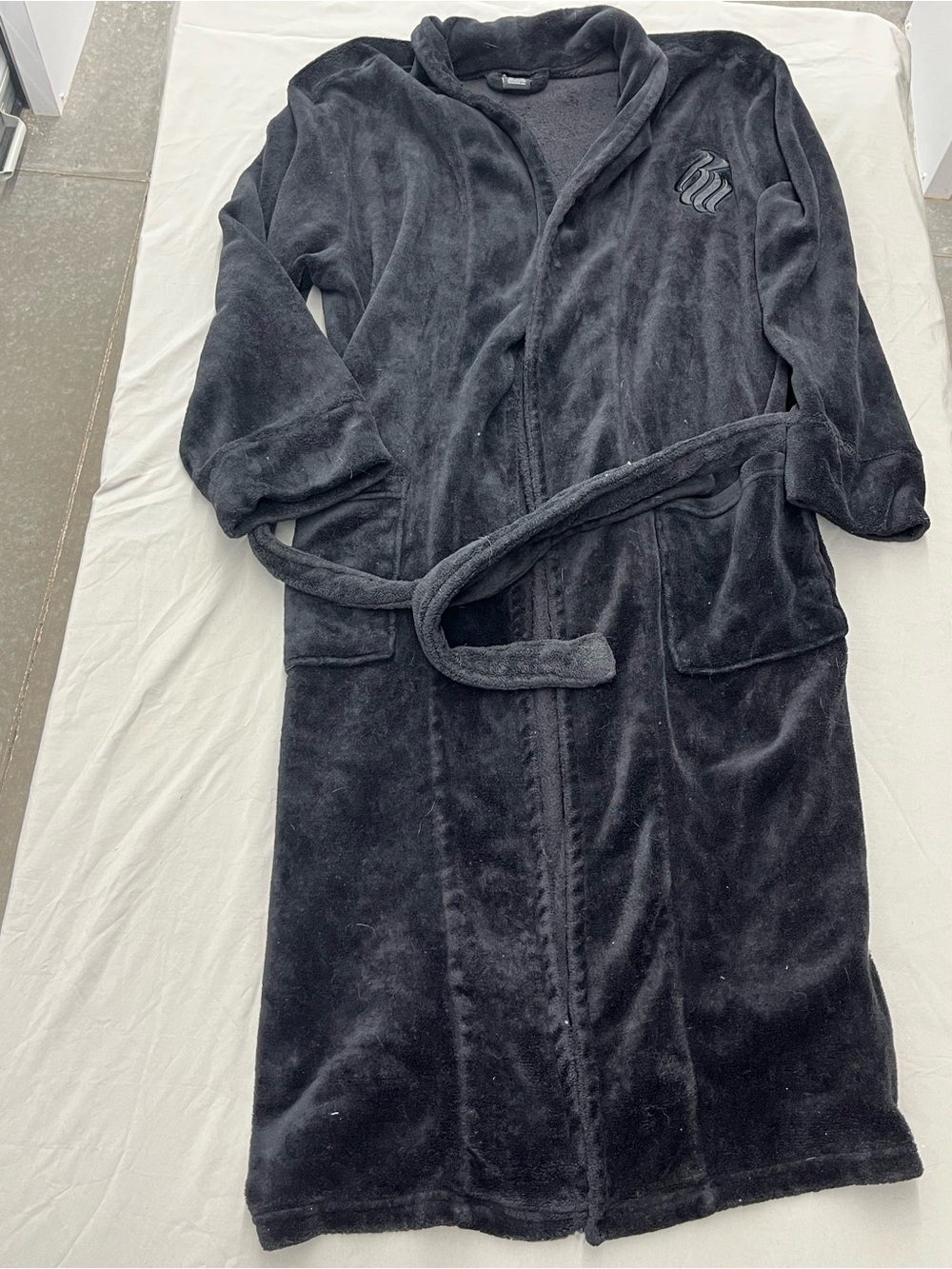 Rocawear Black Plush Robe Men’s Size Large/XL